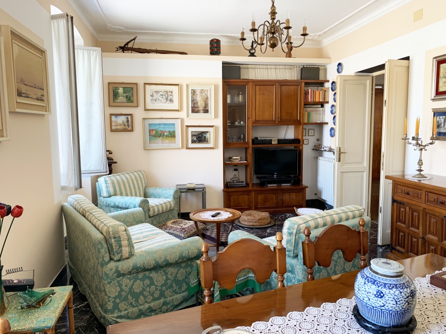 Appartamento Via Tomaso Invrea  - foto 2