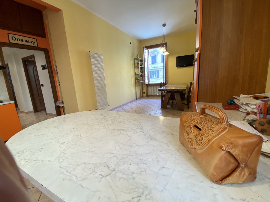 Appartamento VIA CASAREGIS  - foto 5