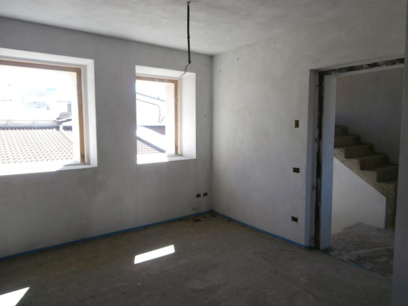 Appartamento via Monte Grappa  - foto 10