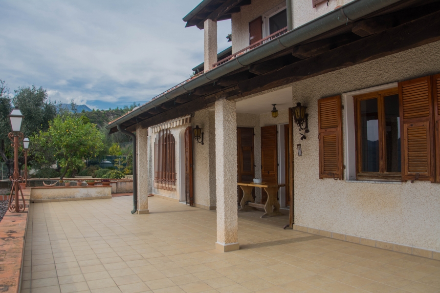 Villa  - foto 12