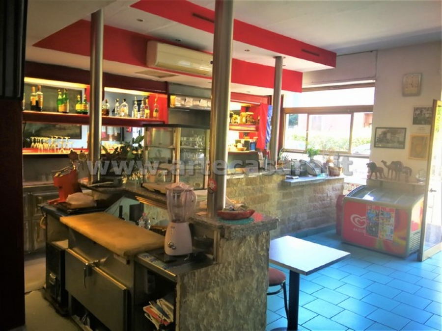 Bar - Pub e Locali notturni  - foto 2