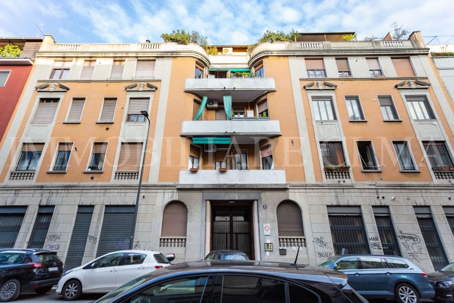 Appartamento VIA MONTE NEVOSO 8  loading=