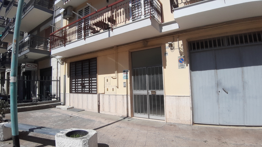 Appartamento via Attolico, 46  loading=