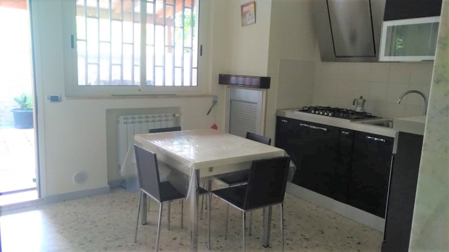 Appartamento via Attolico, 46  - foto 4