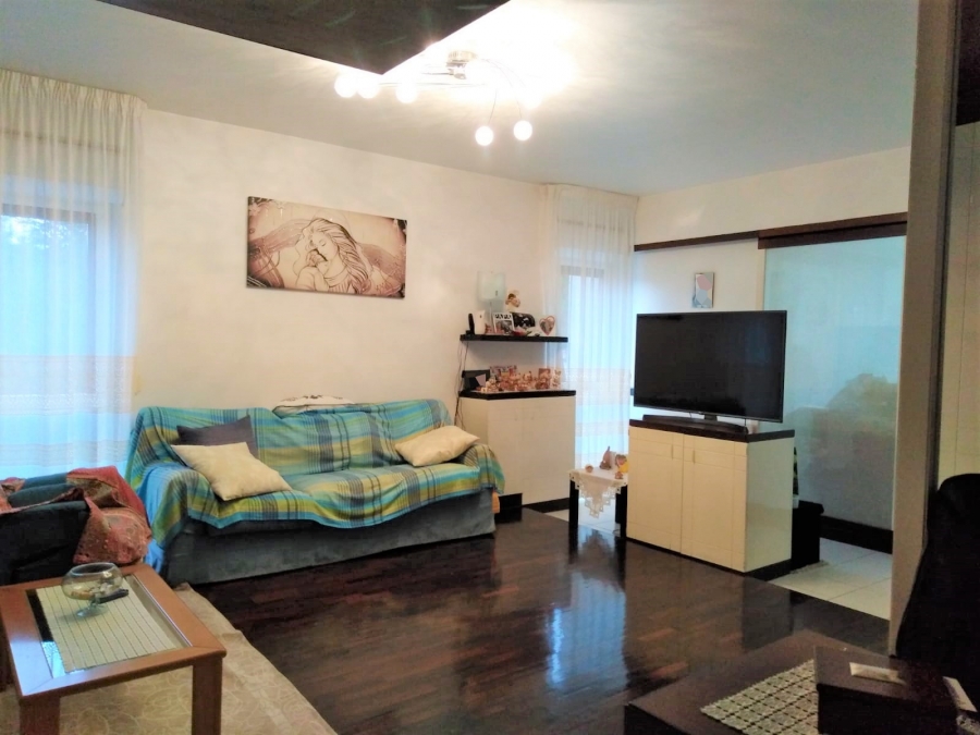 Appartamento via Guido Rossa, 8/C  - foto 2