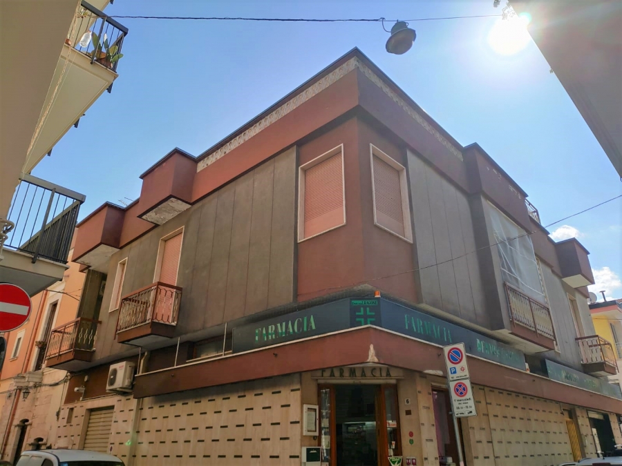 Appartamento borgo san rocco, 8  loading=