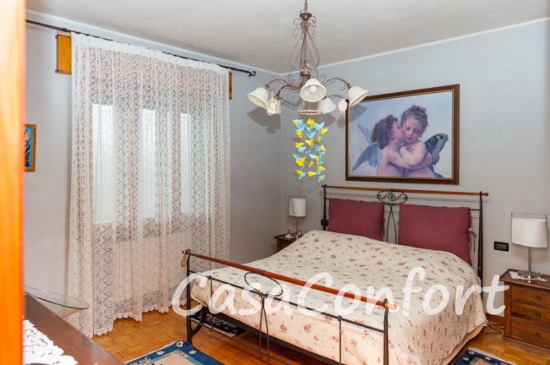 Porzione di casa VIA OSTIGLIA, 14  - foto 3