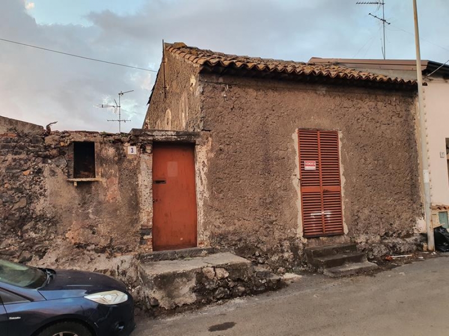 Rustico Via Vittorio Veneto, 5, Gravina di Catania