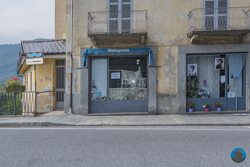 Negozio piazza san martino 10, Torre Pellice