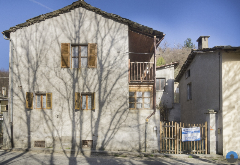Porzione di casa località Raggio 96, Angrogna