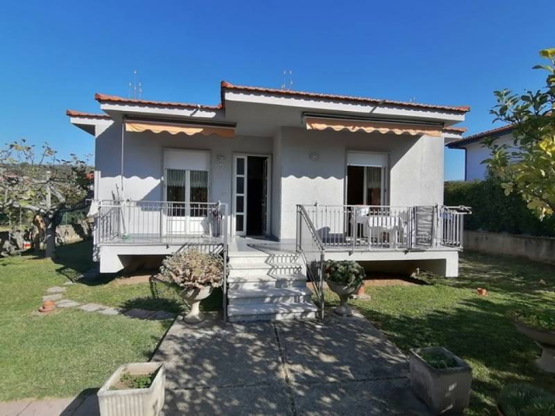 Casa indipendente via dionisio 