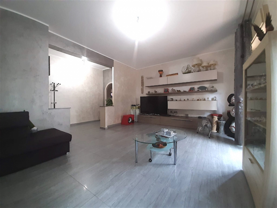 Appartamento Via Mario Trapassi  - foto 2