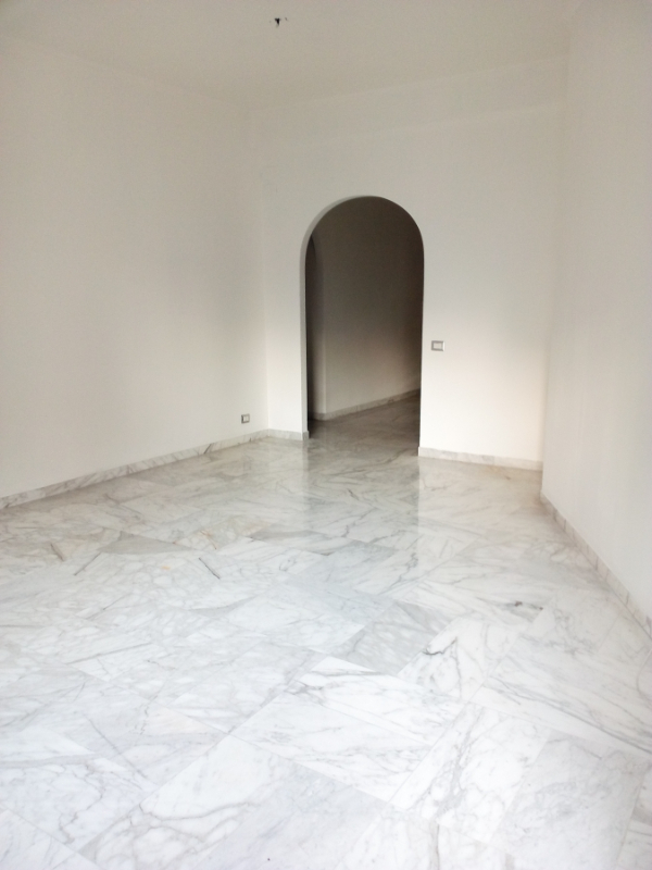 Appartamento via arturo graf 