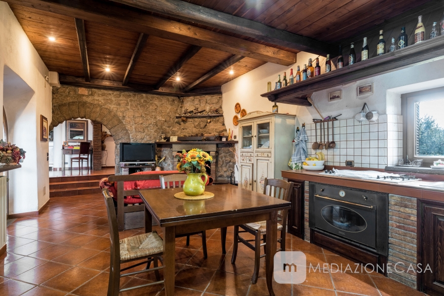 Villa via paesi nuovi  - foto 2