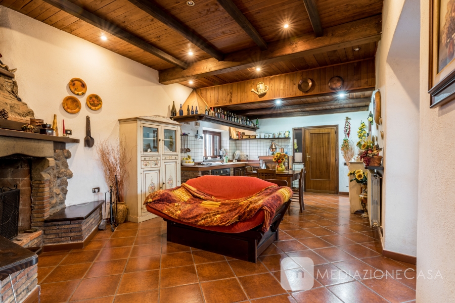 Villa via paesi nuovi  - foto 6