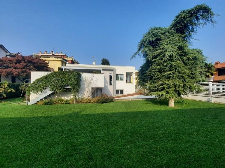 Villa via cantù, Gorgonzola