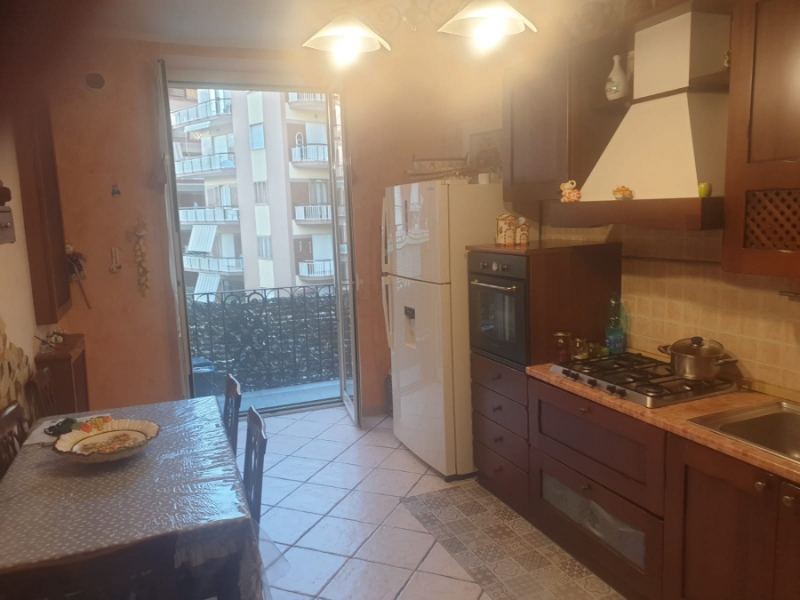 Appartamento Corso Umberto  - foto 2