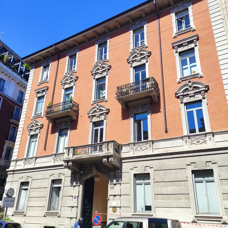 Appartamento in Affitto a Milano Via San Giovanni Sul Muro
