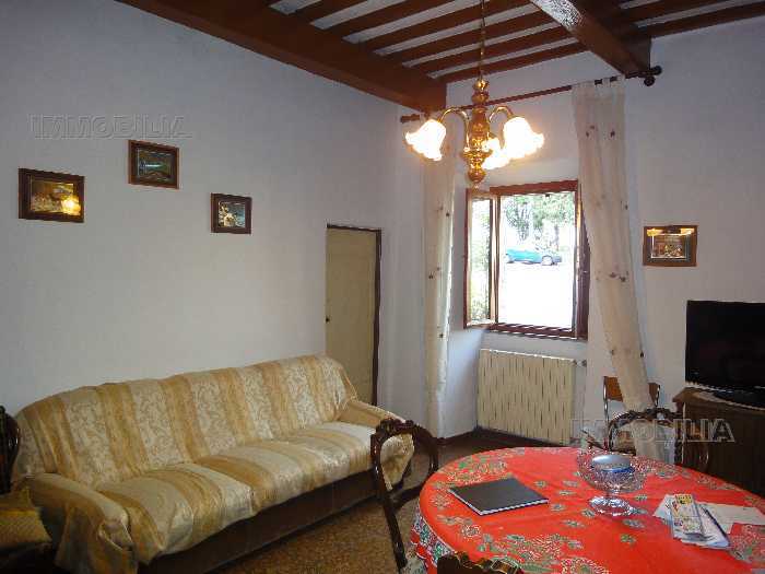 Villa, Monte Santa Maria Tiberina