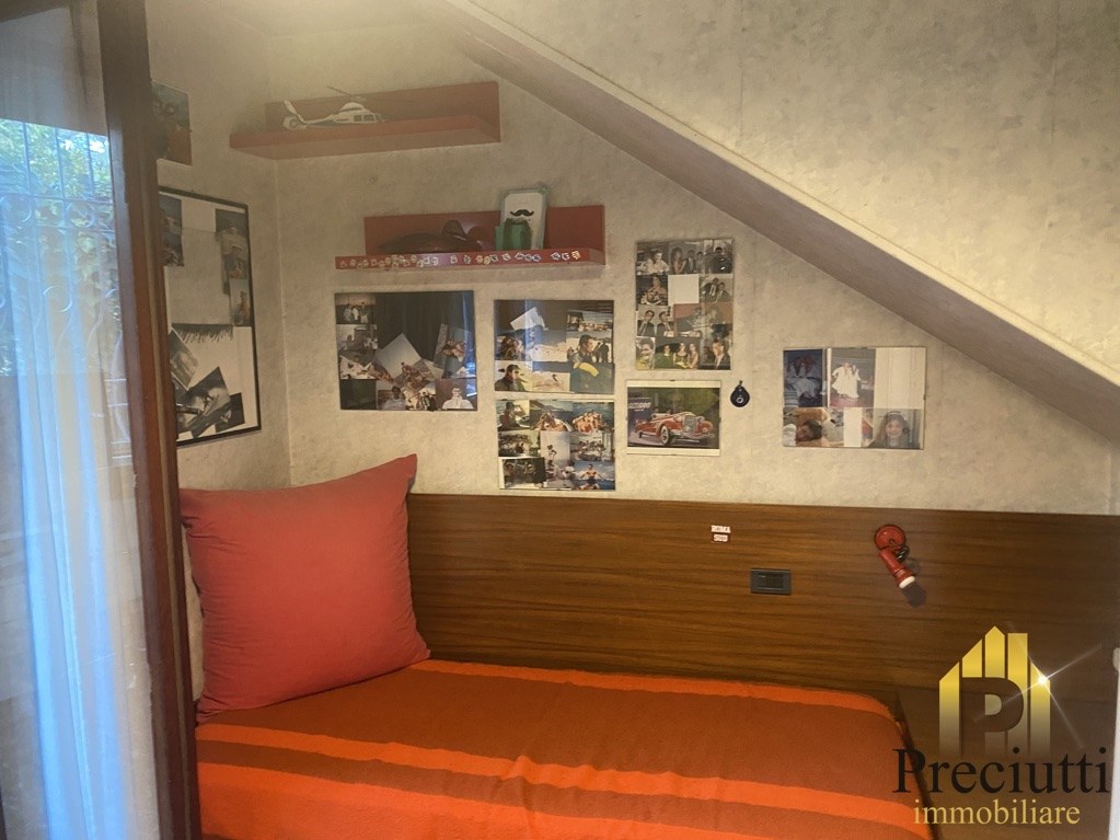  - foto 32
