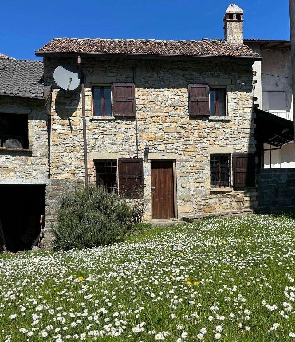 Palazzo - Stabile Dadomo PC,  29010, Vernasca