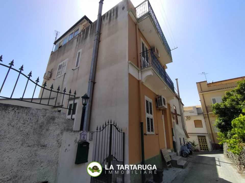 Casa indipendente via martello, Pagliara