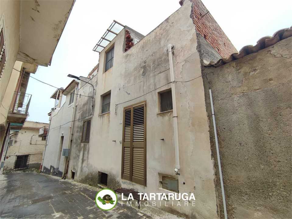 Casa Bi - Trifamiliare via Fiume, Pagliara