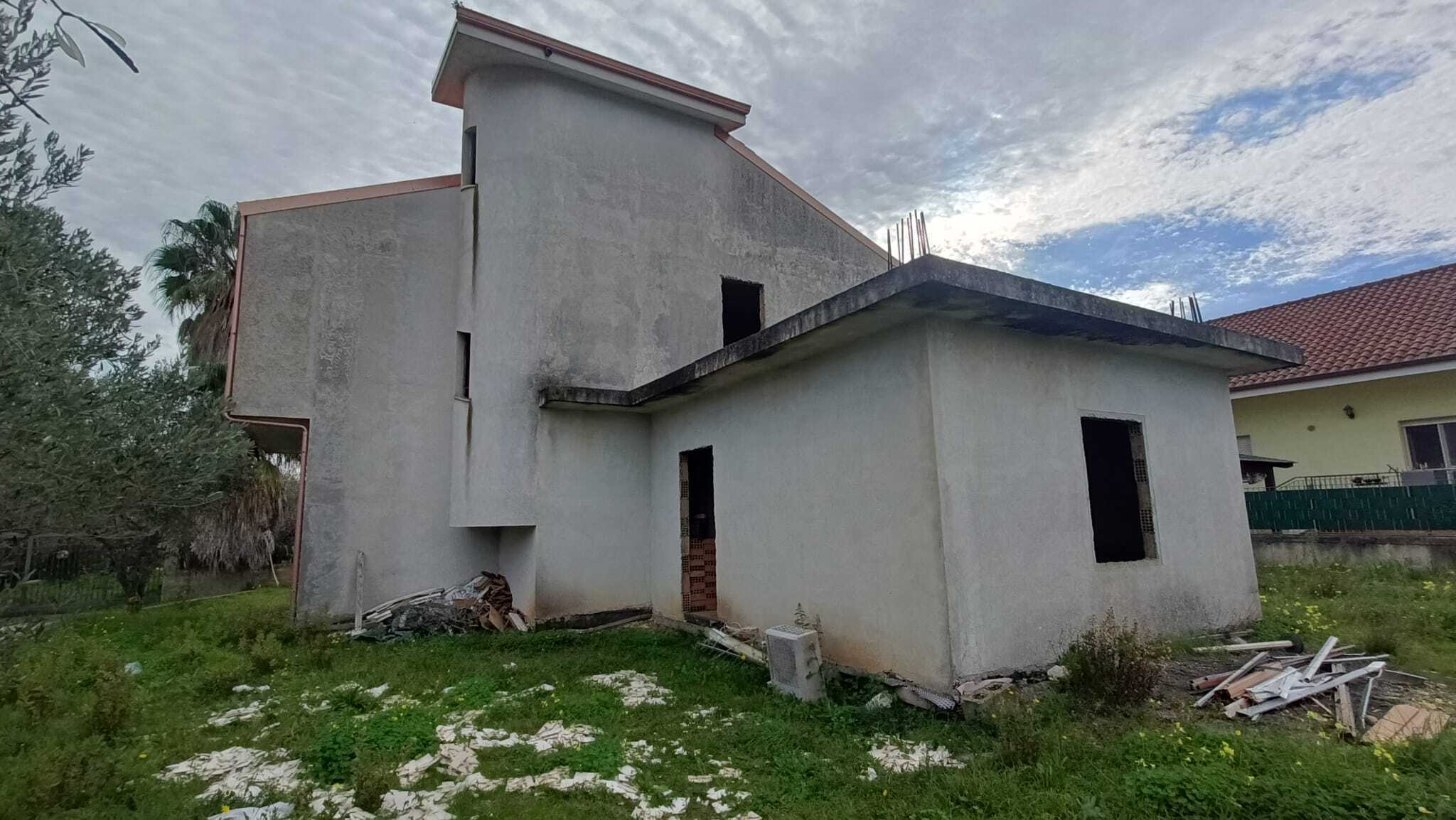 Casa indipendente Località Scalo Ferroviario, Feroleto Antico