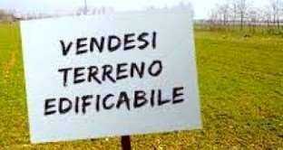 Terreno edificabile Via Larga, Luni