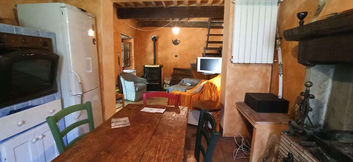 Porzione di casa Località Cocolaio,, Bagni di Lucca
