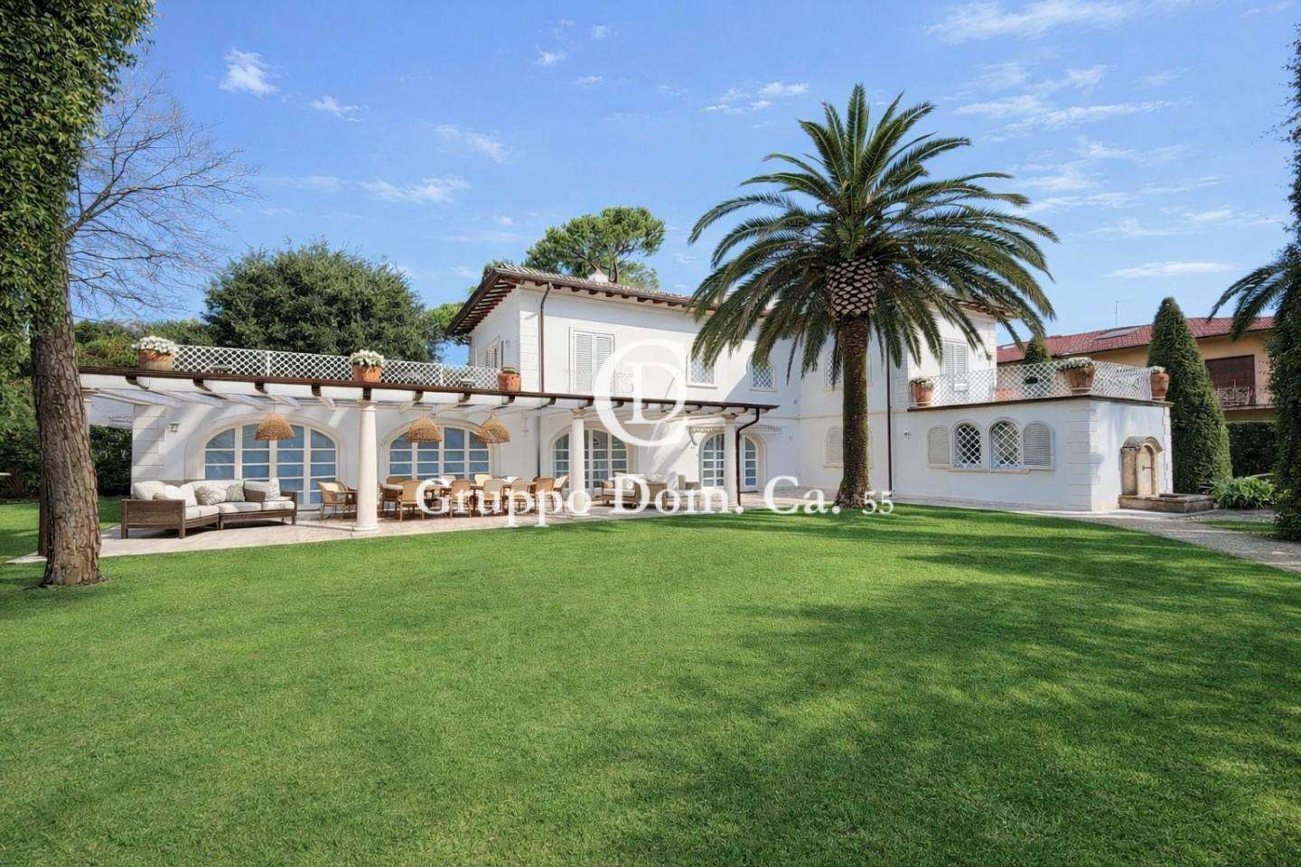 Villa Via Corsica, A, Forte dei Marmi