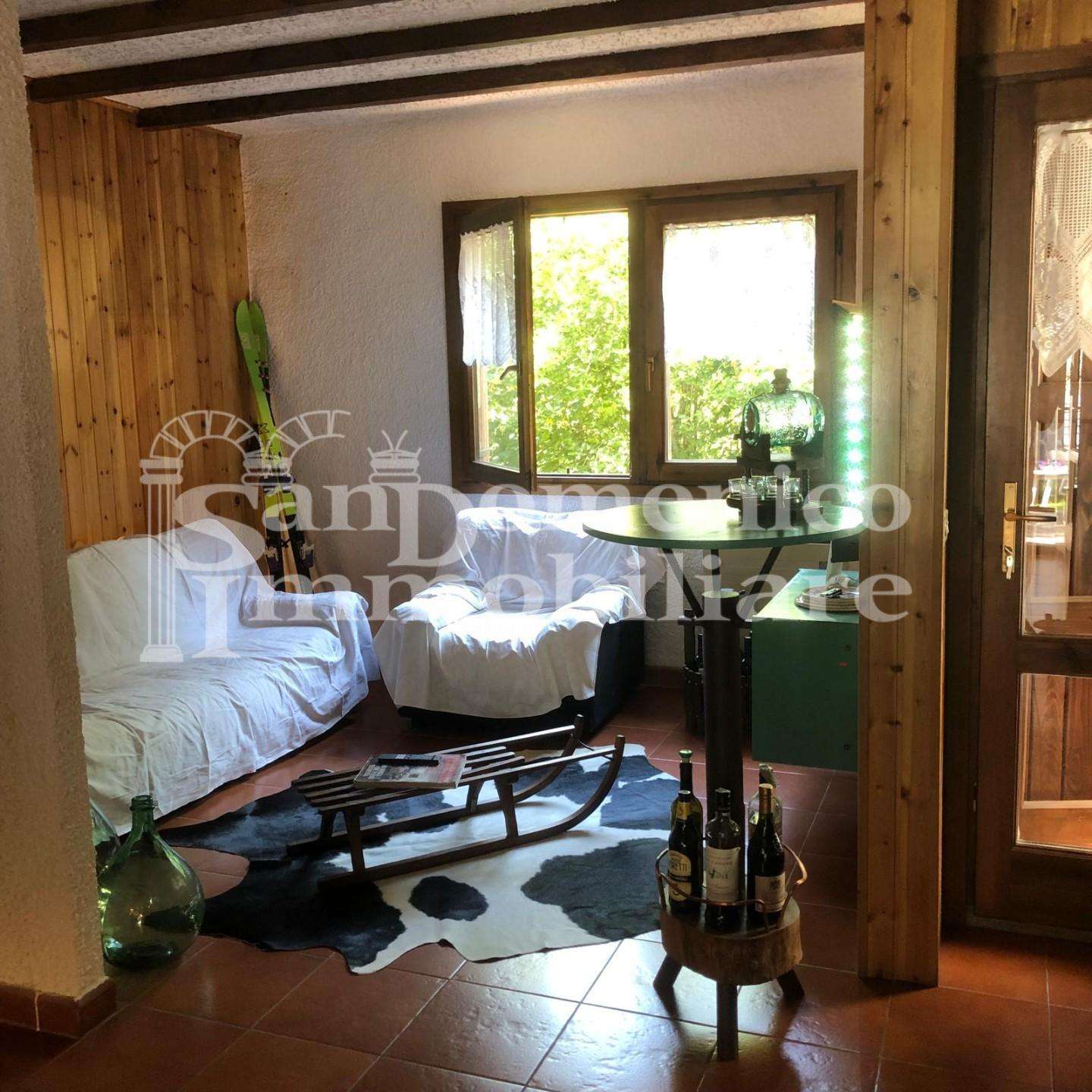 Casa Bi - Trifamiliare Via Provinciale ,, Castiglione di Garfagnana