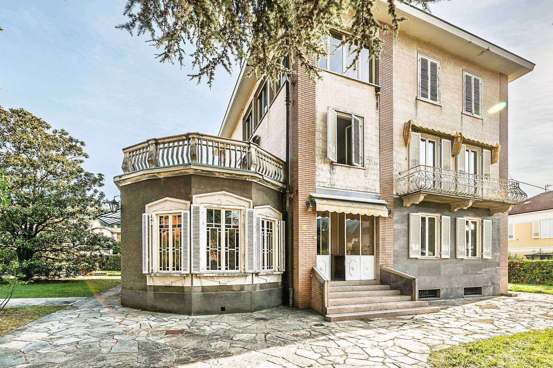 Villa Via Carlo Lessona4, Lanzo Torinese