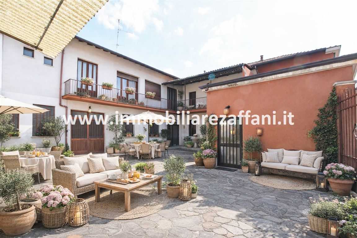 Casa indipendente via 25 Aprile, Dairago