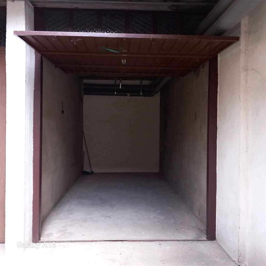 Box - Garage - Posto Auto via D'annunzio, Legnano