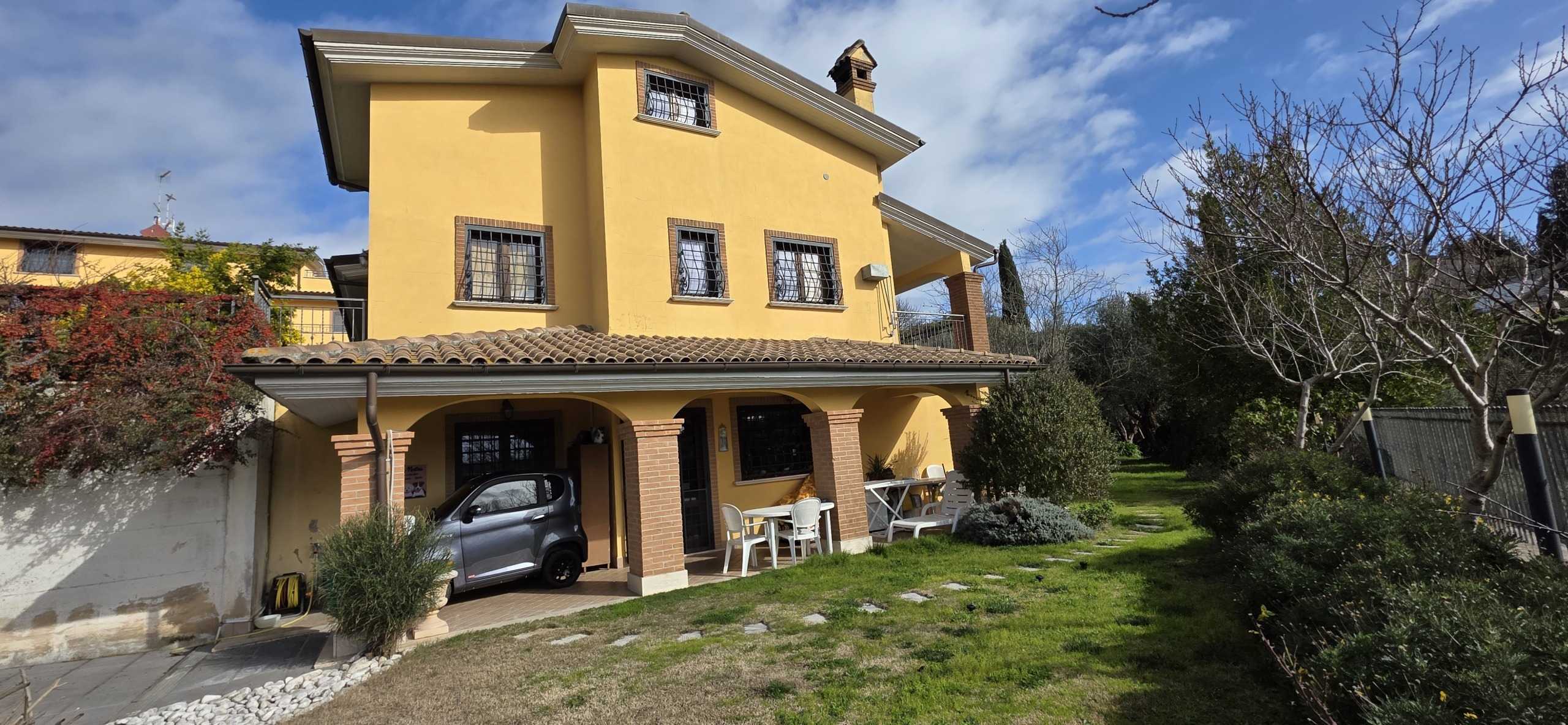 Casa indipendente Via Aldo Moro, Morlupo