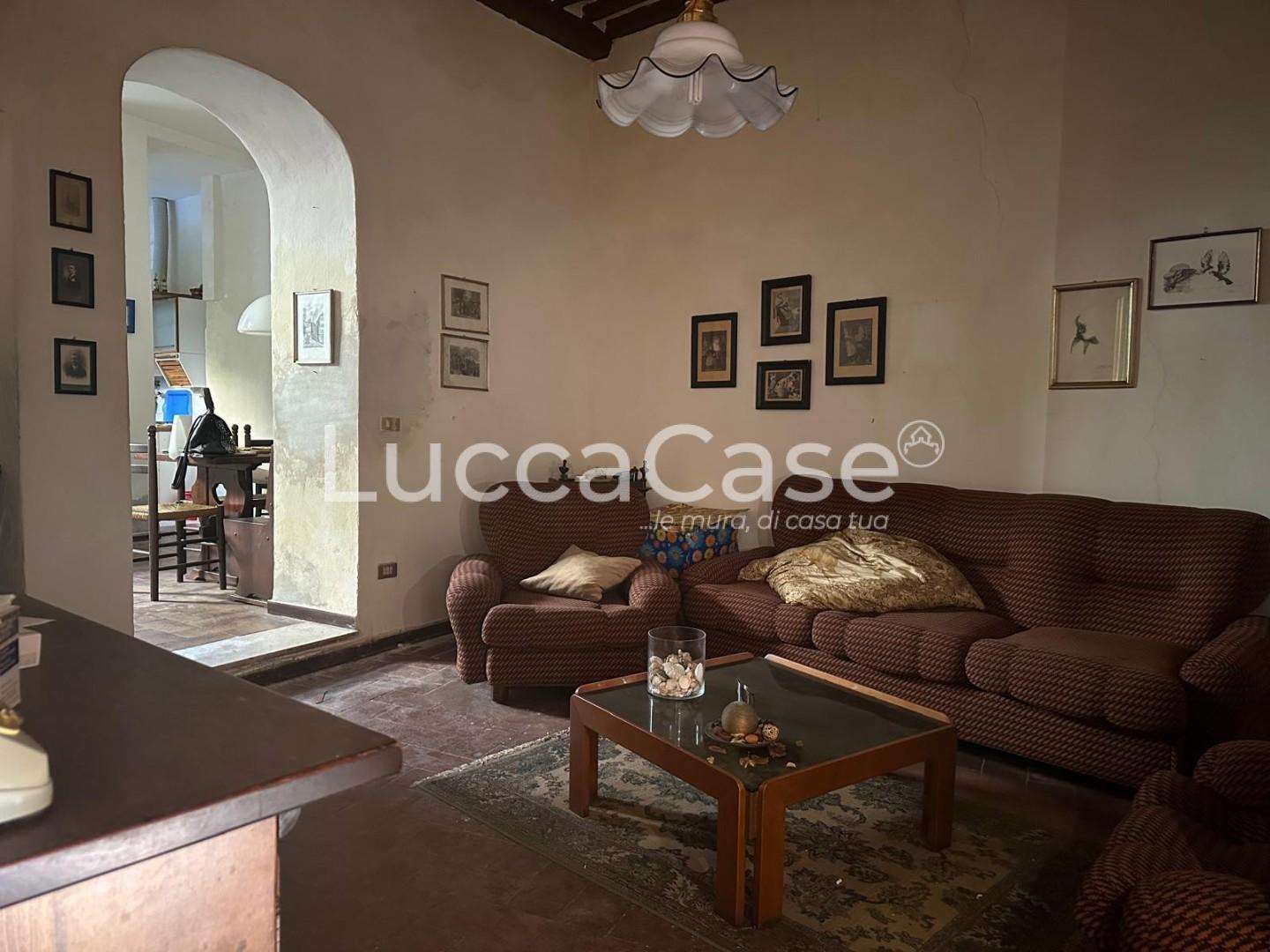 Appartamento Via Stefano Franchi,, Villa Basilica