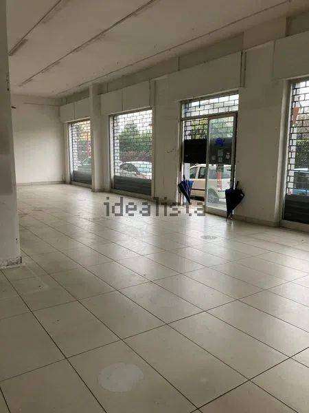 Negozio Viale Abramo Lincoln257, Caserta