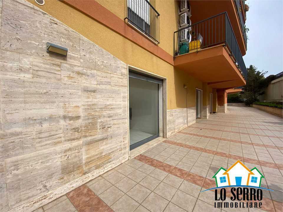 Locale commerciale VIA DELLE MAGNOLIE, Alcamo