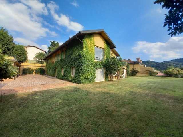 Villa strada torino, Pino Torinese