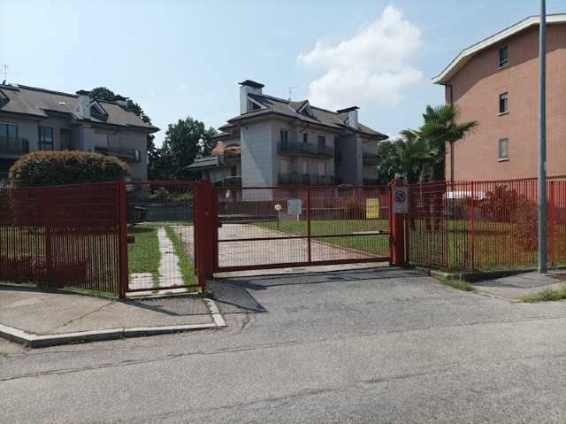 Box - Garage - Posto Auto via pateri, Nichelino