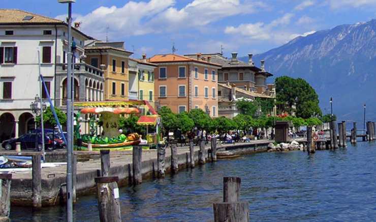 Appartamento via don primo adami, Gargnano