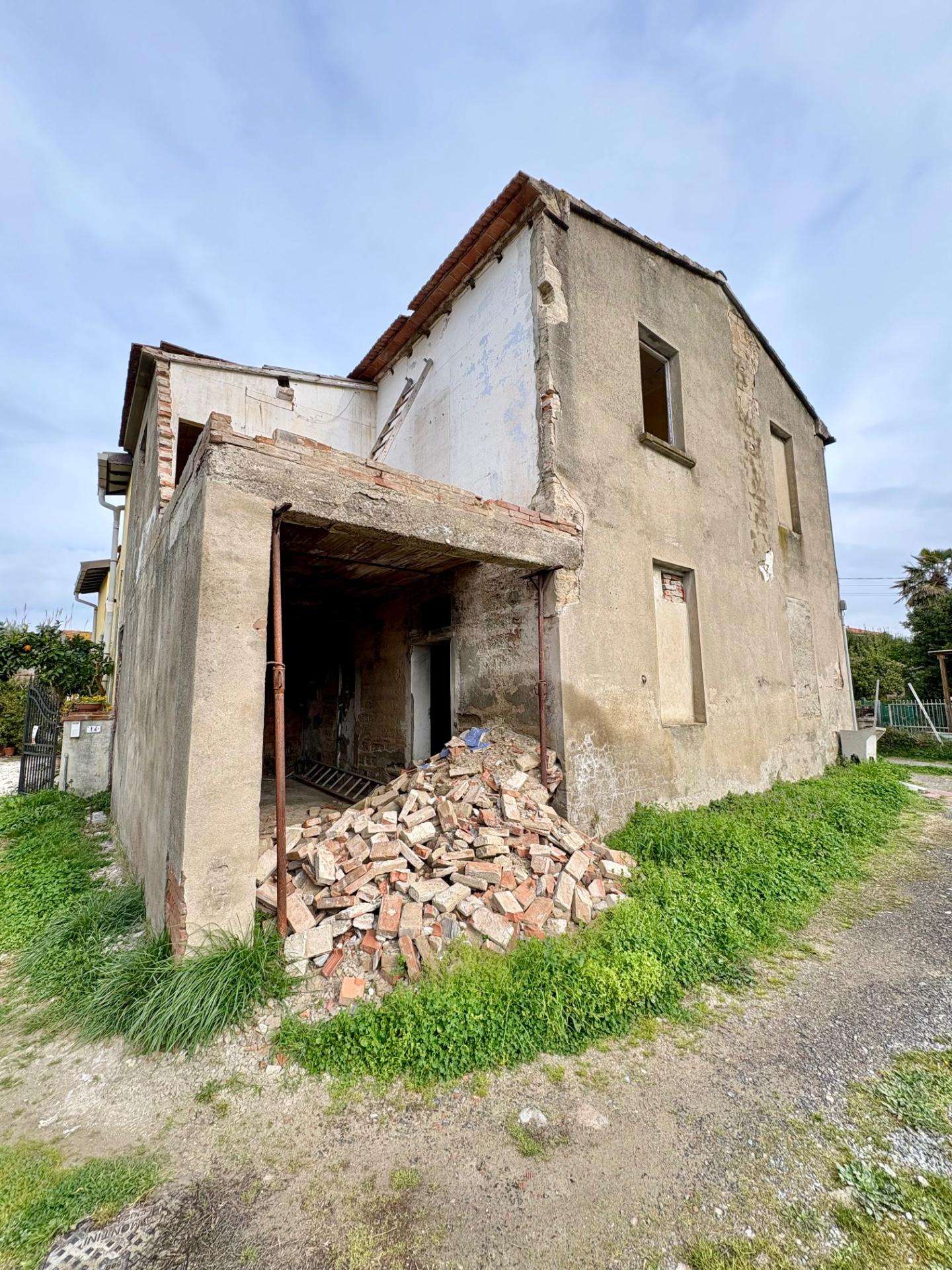 Palazzo - Stabile Via di Solaia,, Capannoli