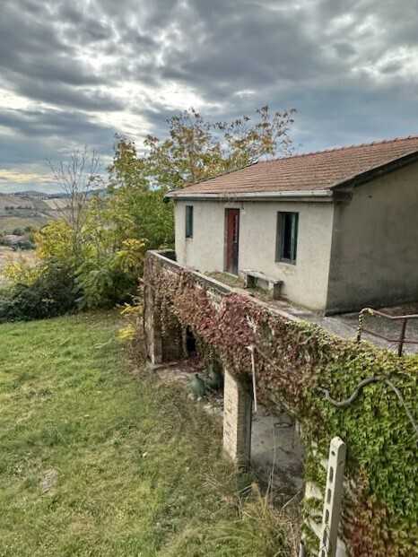 Casa indipendente Via Menocchia, Montefiore dell'Aso