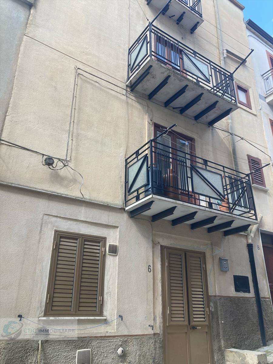 Casa indipendente via Cristofolo Colombo 6, Lercara Friddi