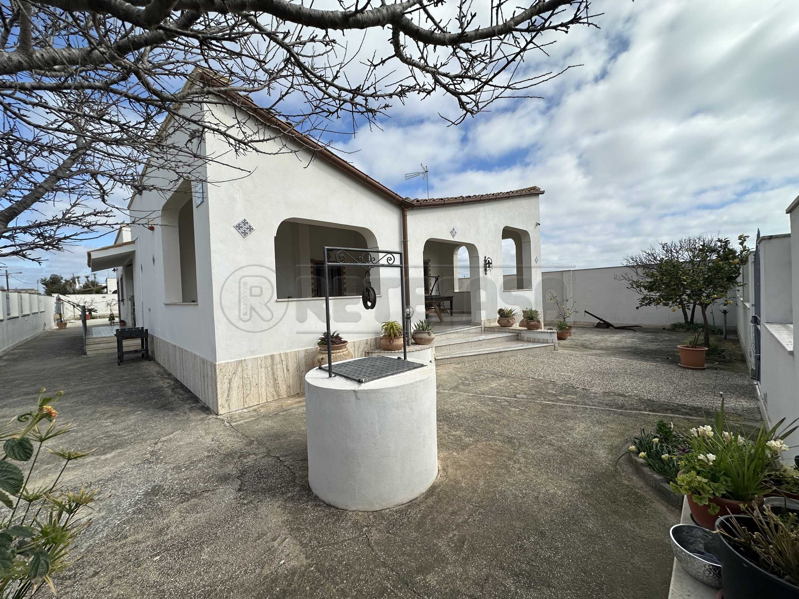 Casa indipendente Via Circonvallazione Est, Campobello di Mazara