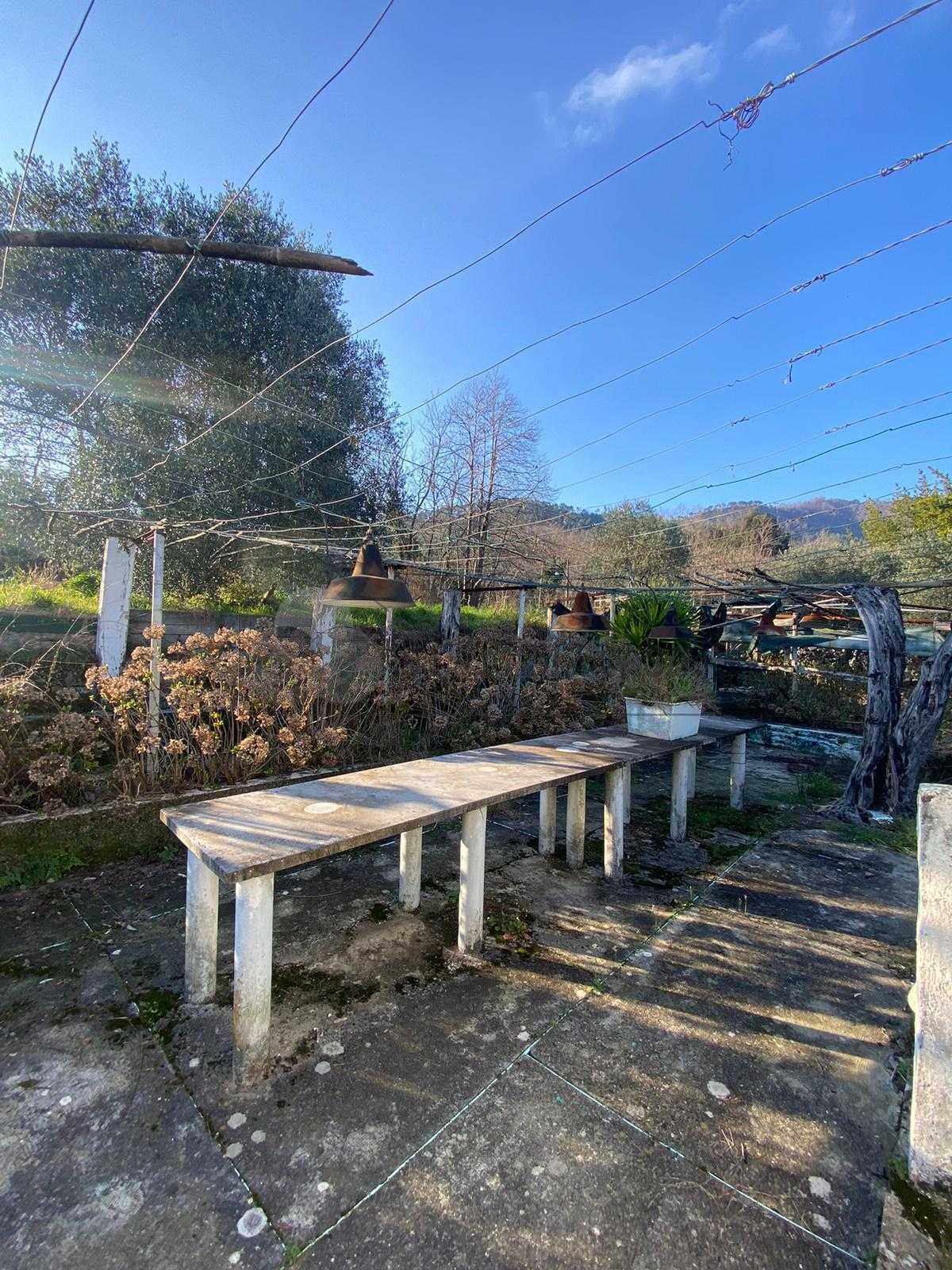 Porzione di casa Via San Rocco, Follo