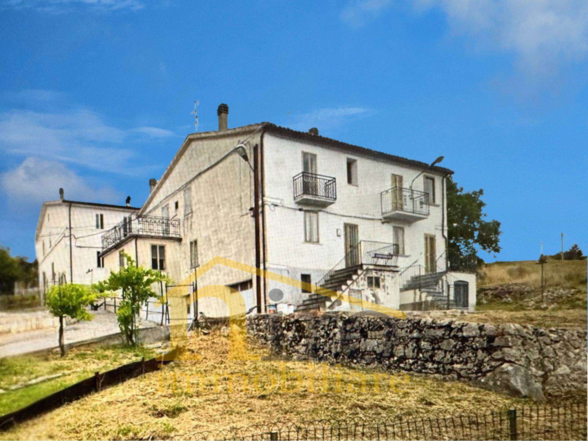 Casa indipendente Località Casale Giardinari29, Gamberale