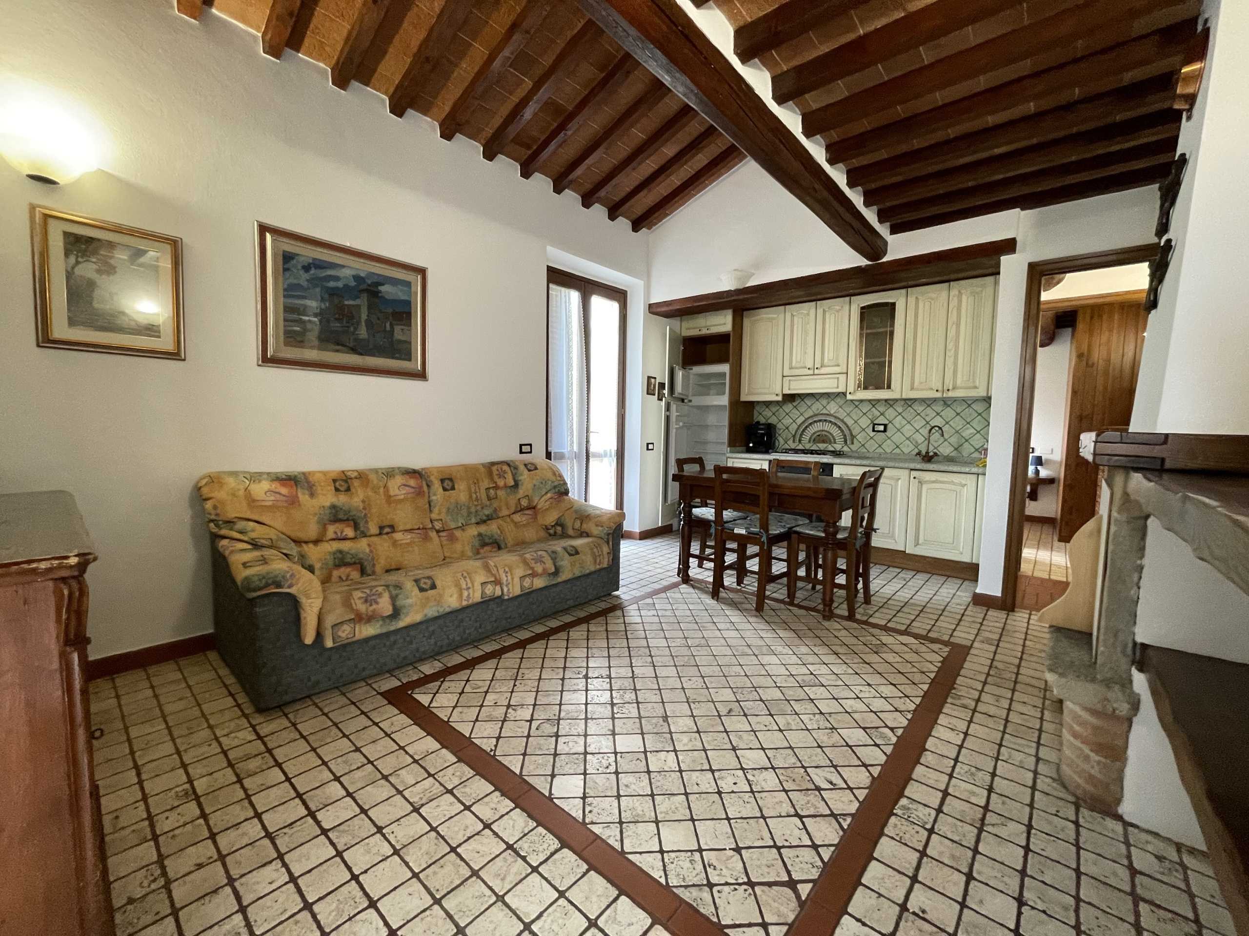 Appartamento Località San Martino, Riparbella