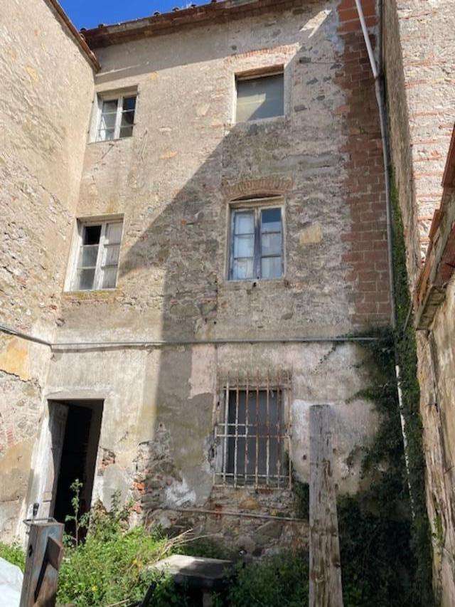 Palazzo - Stabile Filettole, Vecchiano